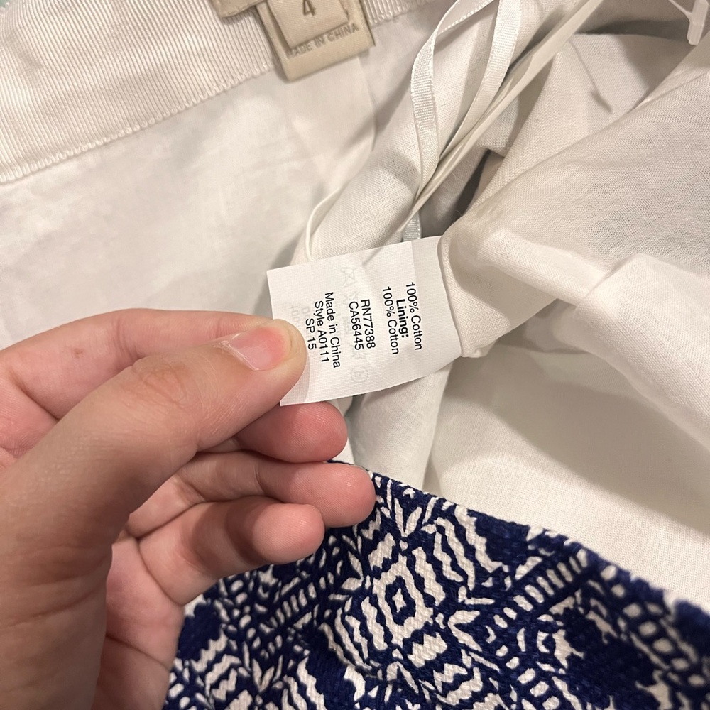 J. Crew Navy and White Geometric A-Line Skirt- Size 4 - Picture 4 of 5